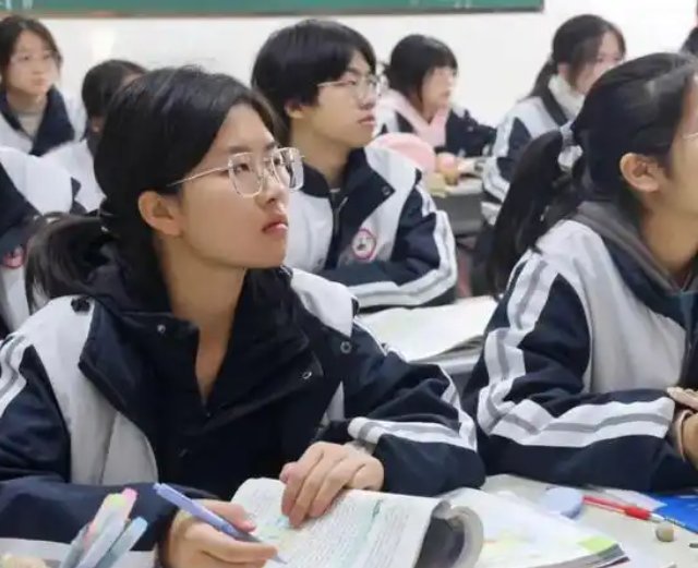 自己的学习状态和兴趣爱好做选择减量我们才能真的减负